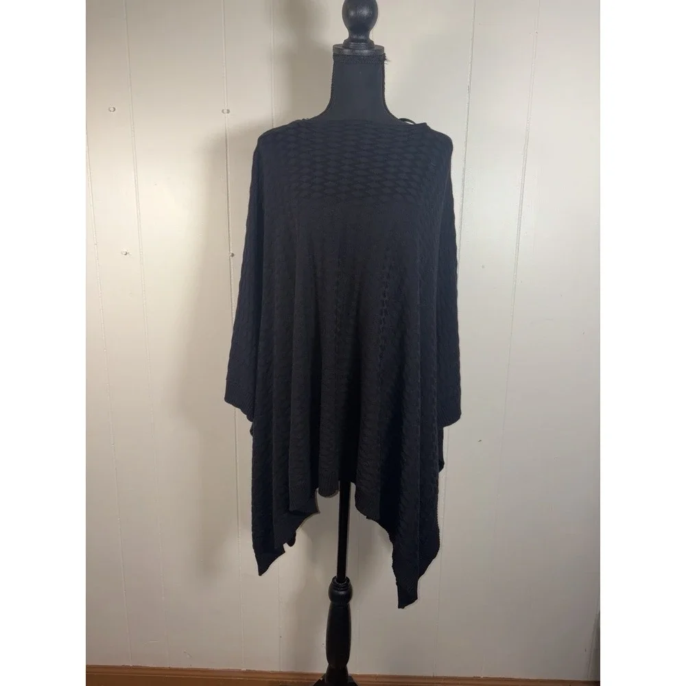 Lululemon Divinity Poncho Cashmere Blend Shawl Sweater Topper Soft Cozy Layering